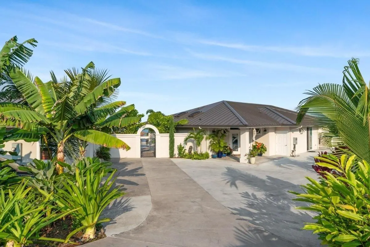Kona Bubbles Villa Kailua-Kona
